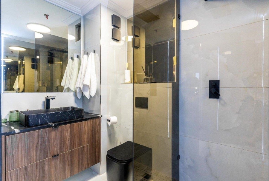 4 Bedroom Property for Sale in Beachfront Western Cape